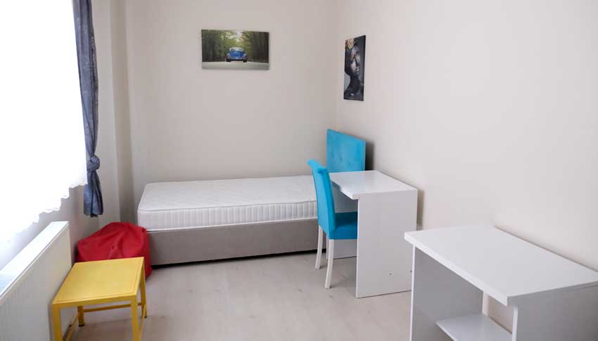 tek-kisilik-oda-2 Yurt Residence Kız Pansiyonu Kırklareli